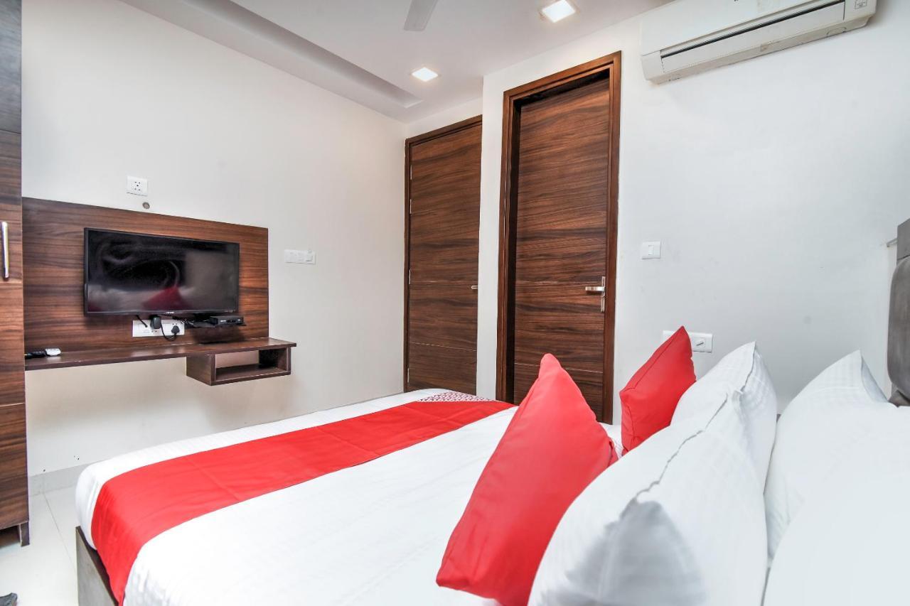 Oyo 80678 Shreenath Residency Nowe Delhi Zewnętrze zdjęcie